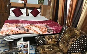 Jamna Vilas Guest House And Restaurant
